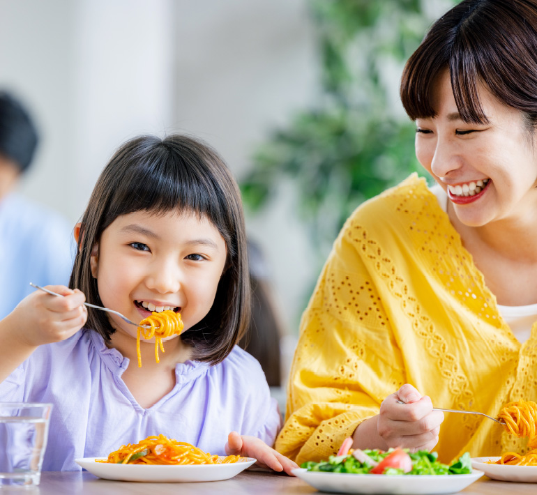 おいしさと安全を提供し、食環境の未来を創る